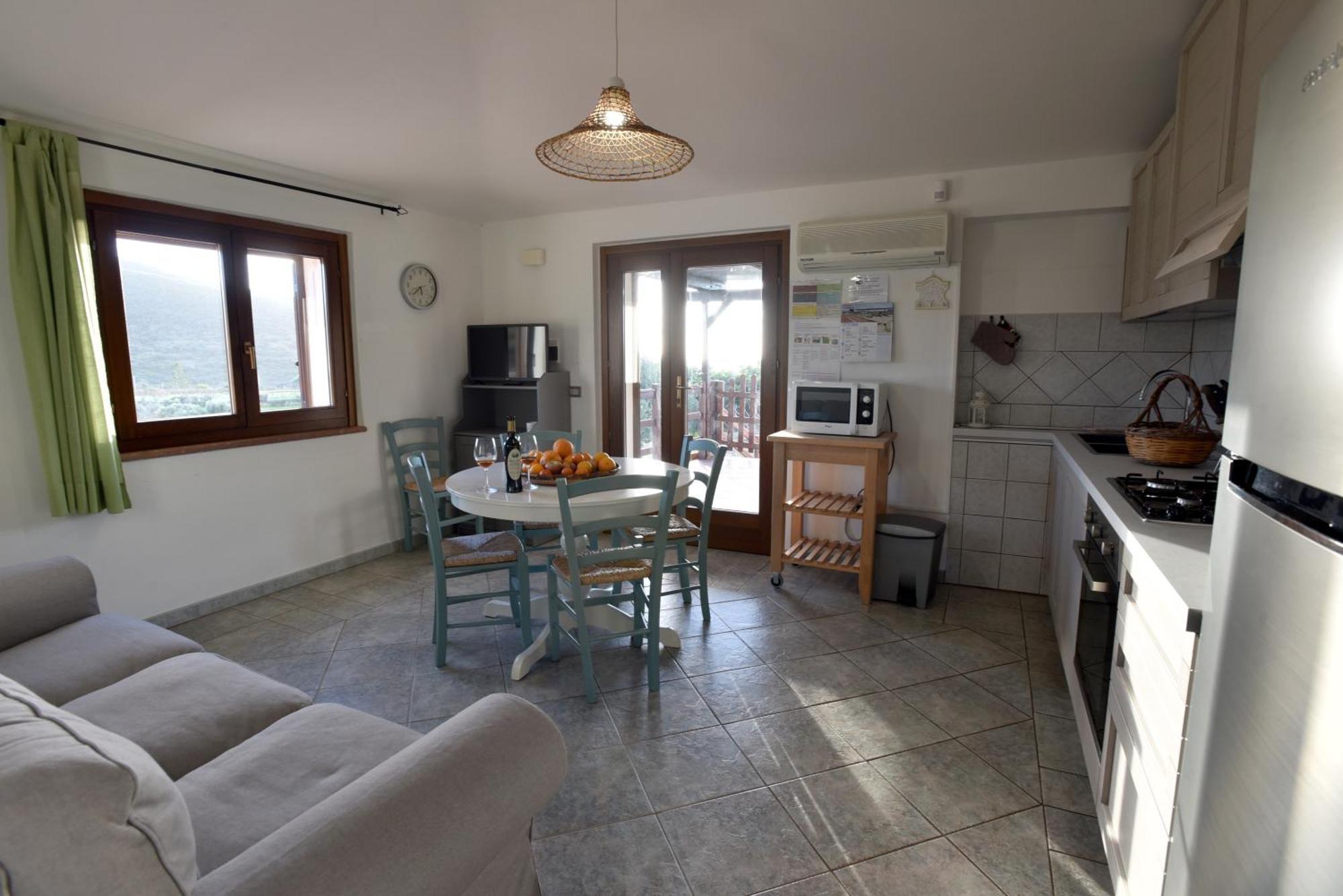 Ferienwohnung Casa Nel Vigneto Con Vista Mare Magomadas Exterior foto